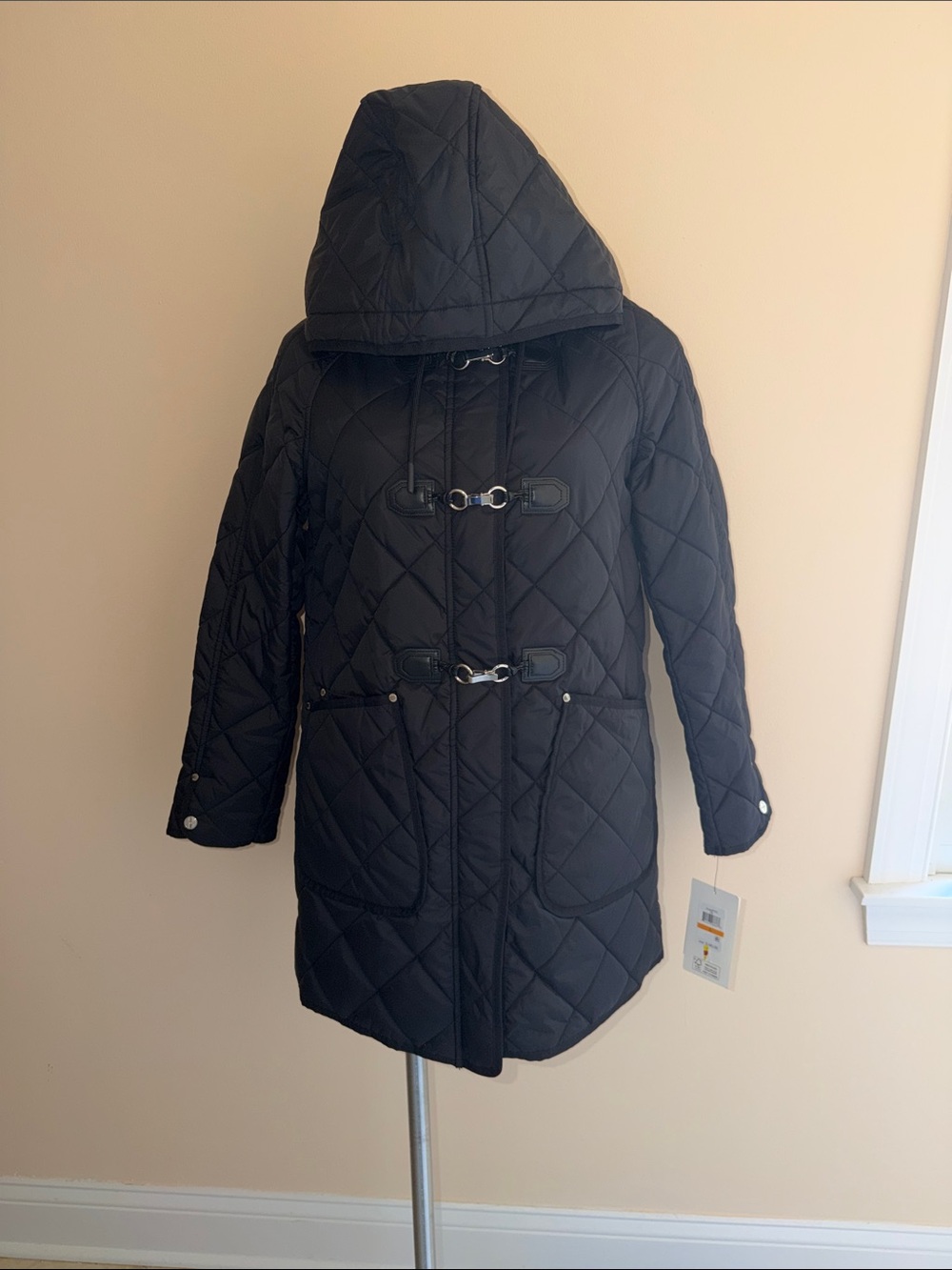 DKNY Black Quilted Toggle Hooded Puffer Coat
